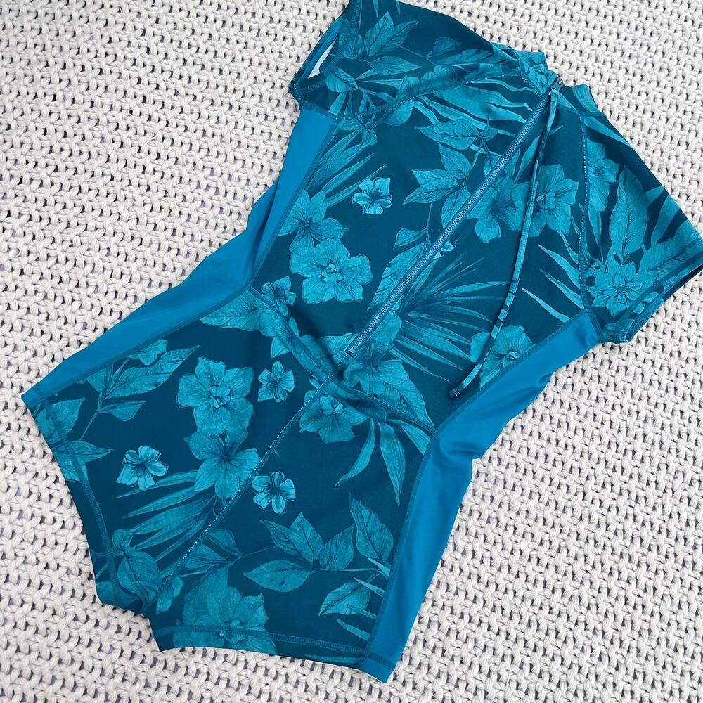 Hurley X Carissa Moore• Max HAWAII Shadow Rashguard One Piece Swim UPF 50 - Picture 6 of 14